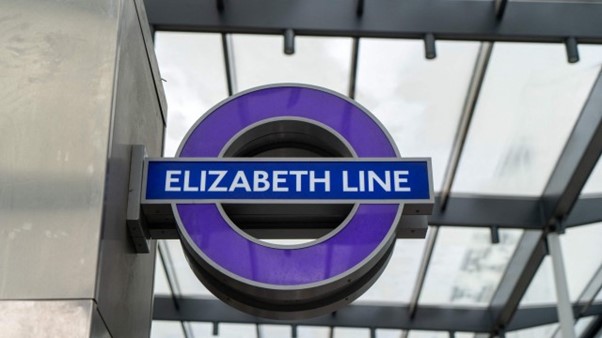 Elizabeth Line joins East and West